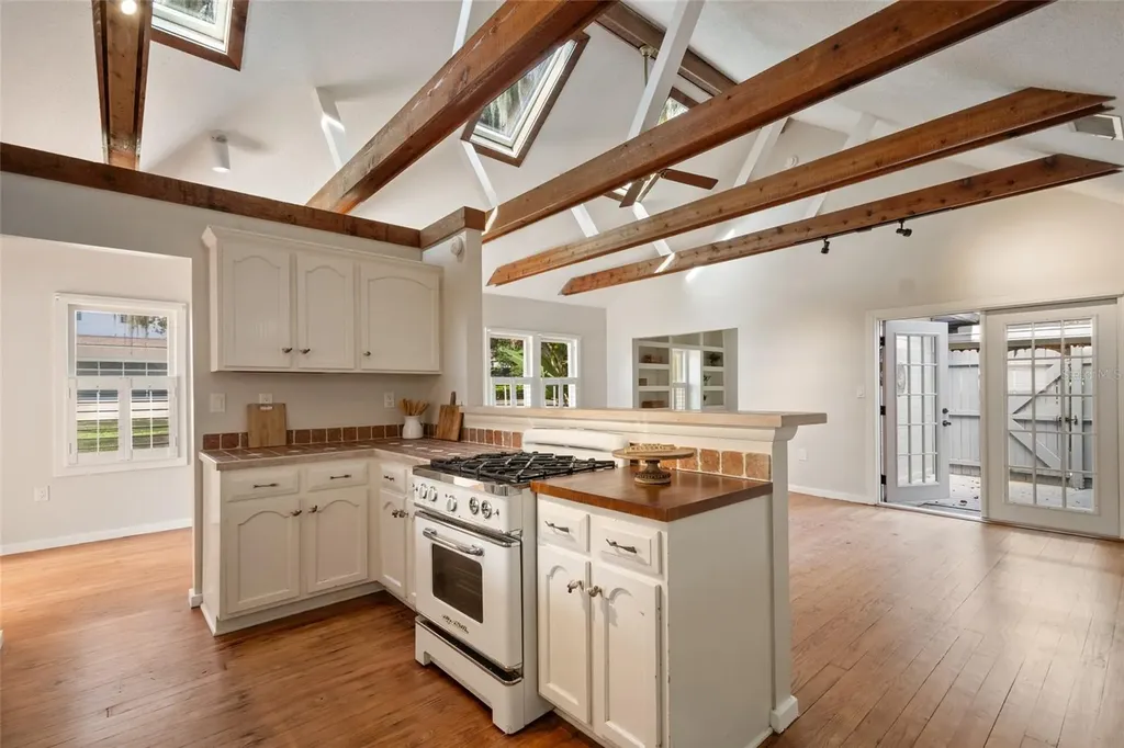 825 Oakdale Street Windermere FL 34786