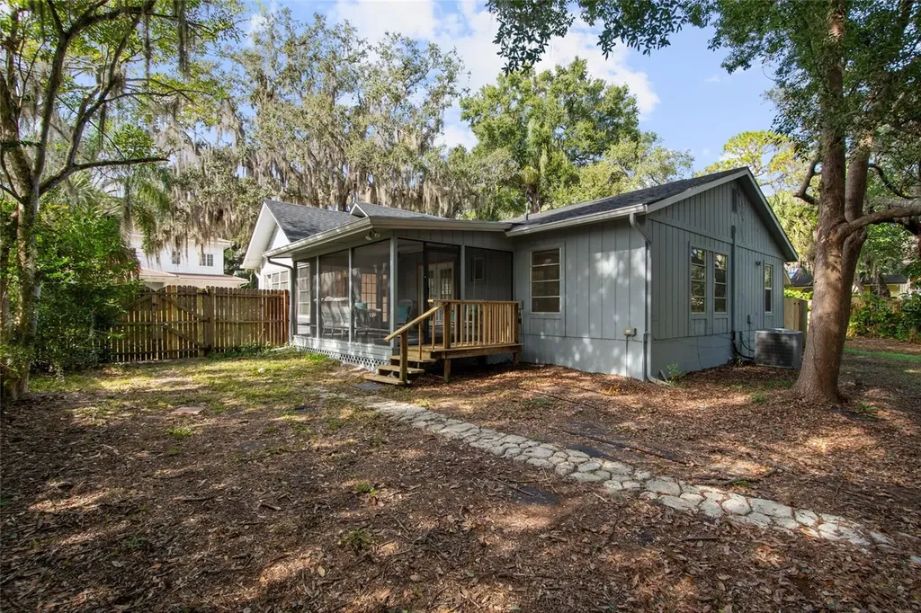 825 Oakdale Street Windermere FL 34786