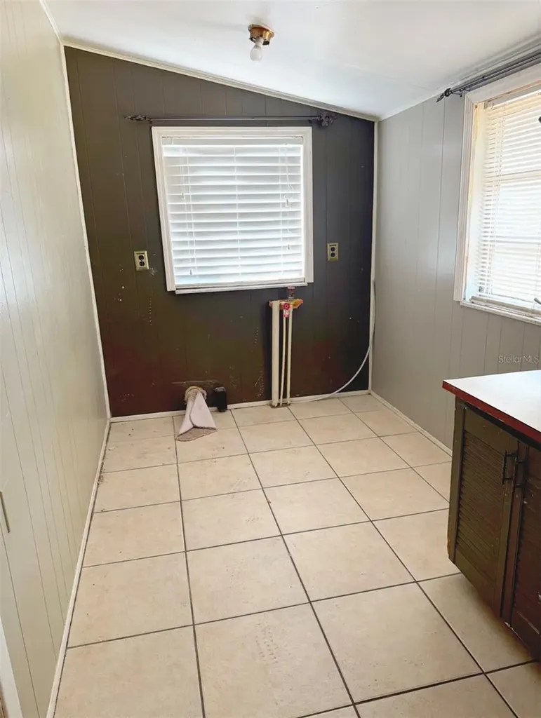 2412 Burns Street Lakeland FL 33801