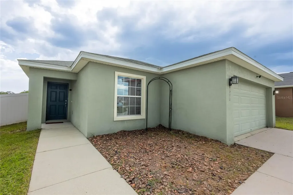 6517 Bayston Hill Place Zephyrhills FL 33541