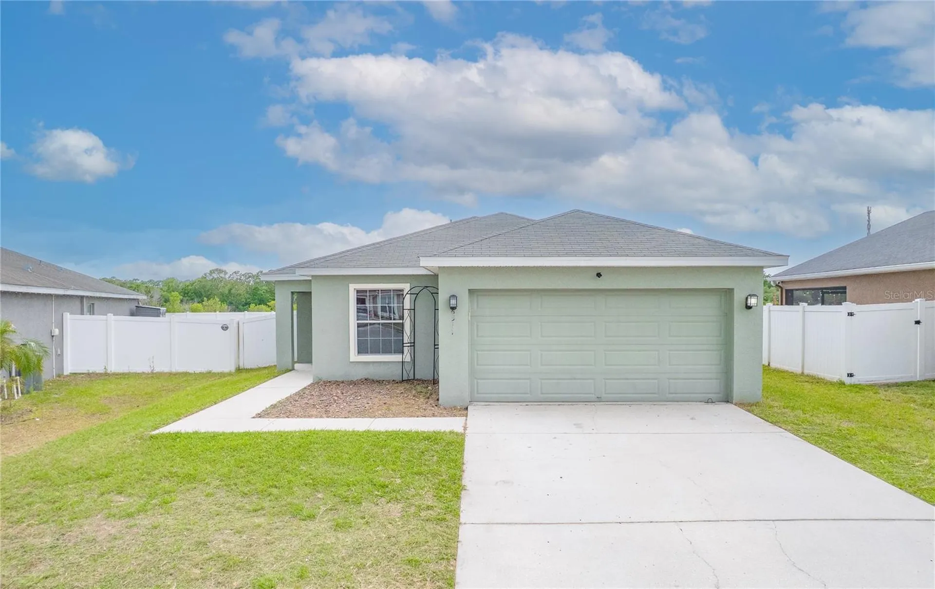 6517 Bayston Hill Place Zephyrhills FL 33541