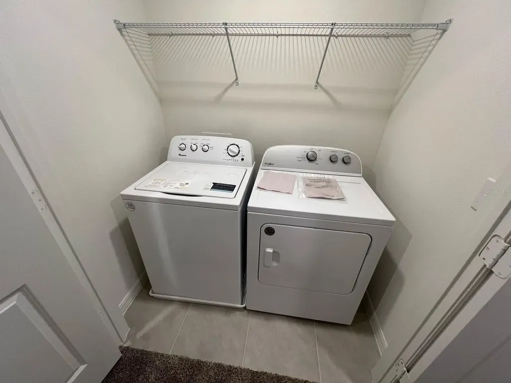 680 Stoney Point Circle Davenport FL 33896
