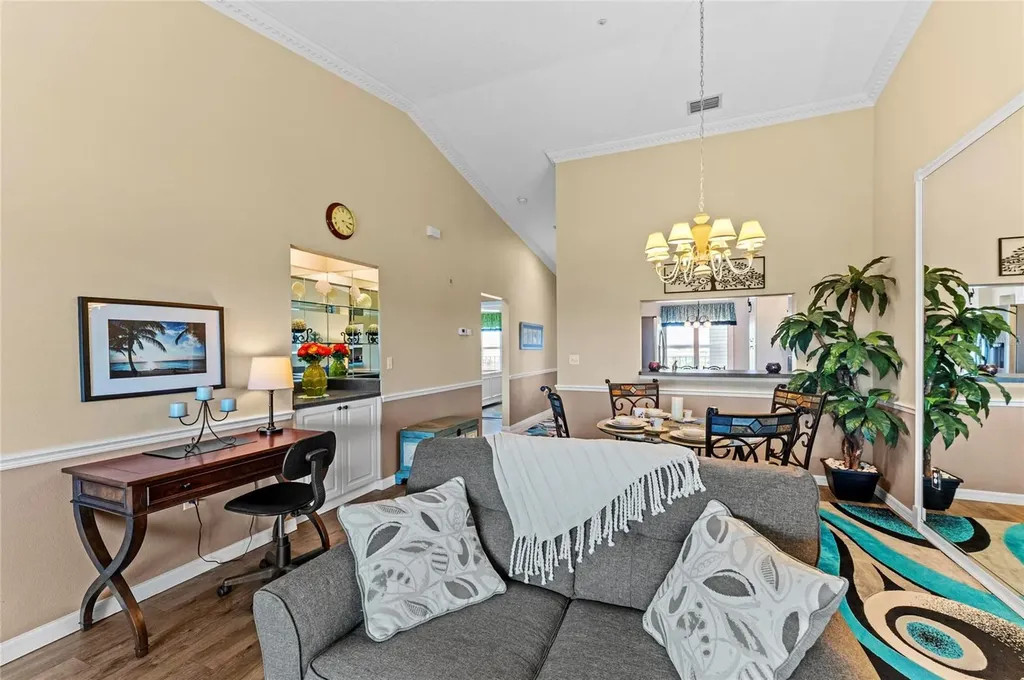 9610 Club South Circle Sarasota FL 34238