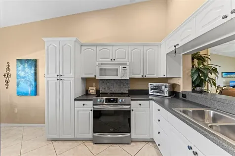 9610 Club South Circle Sarasota FL 34238