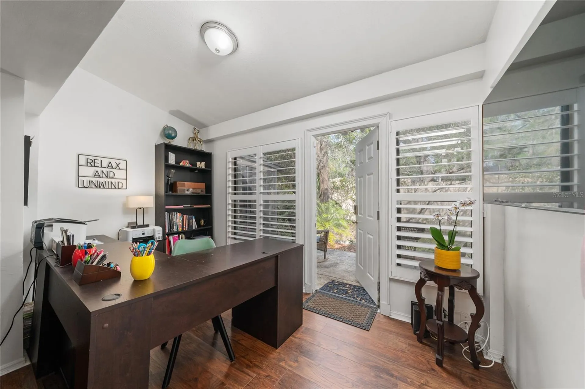 703 Swan Lane Altamonte Springs FL 32701