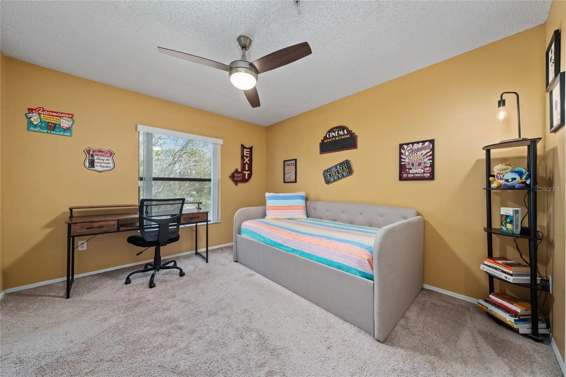 703 Swan Lane Altamonte Springs FL 32701