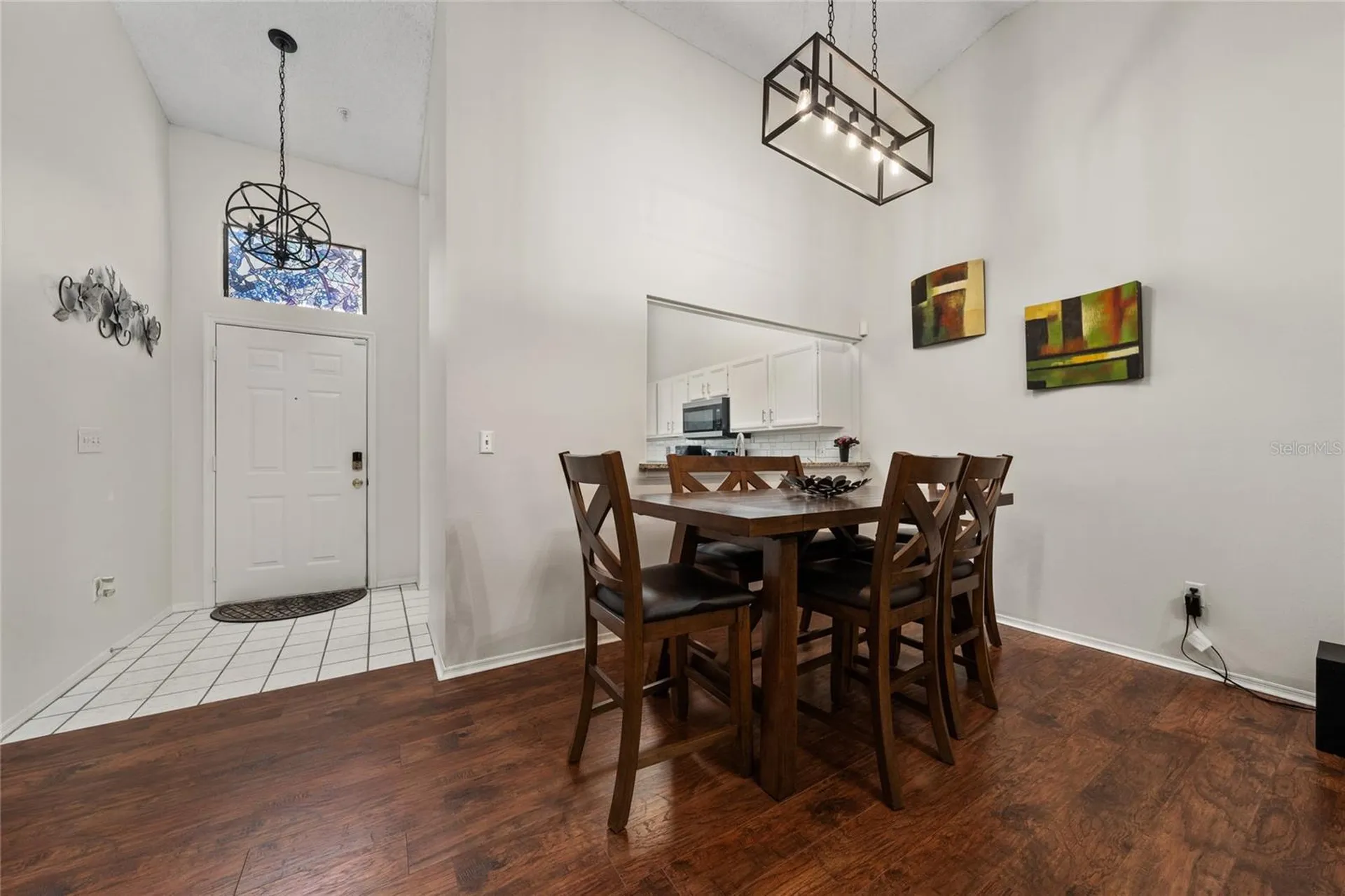 703 Swan Lane Altamonte Springs FL 32701