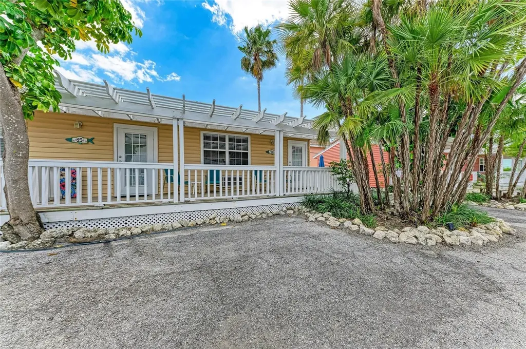 1603 Gulf Dr N Bradenton Beach FL 34217