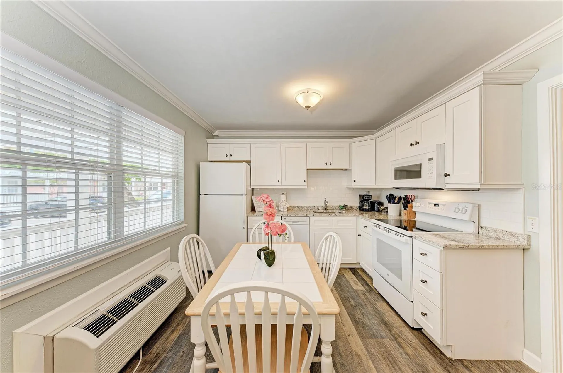 1603 Gulf Dr N Bradenton Beach FL 34217
