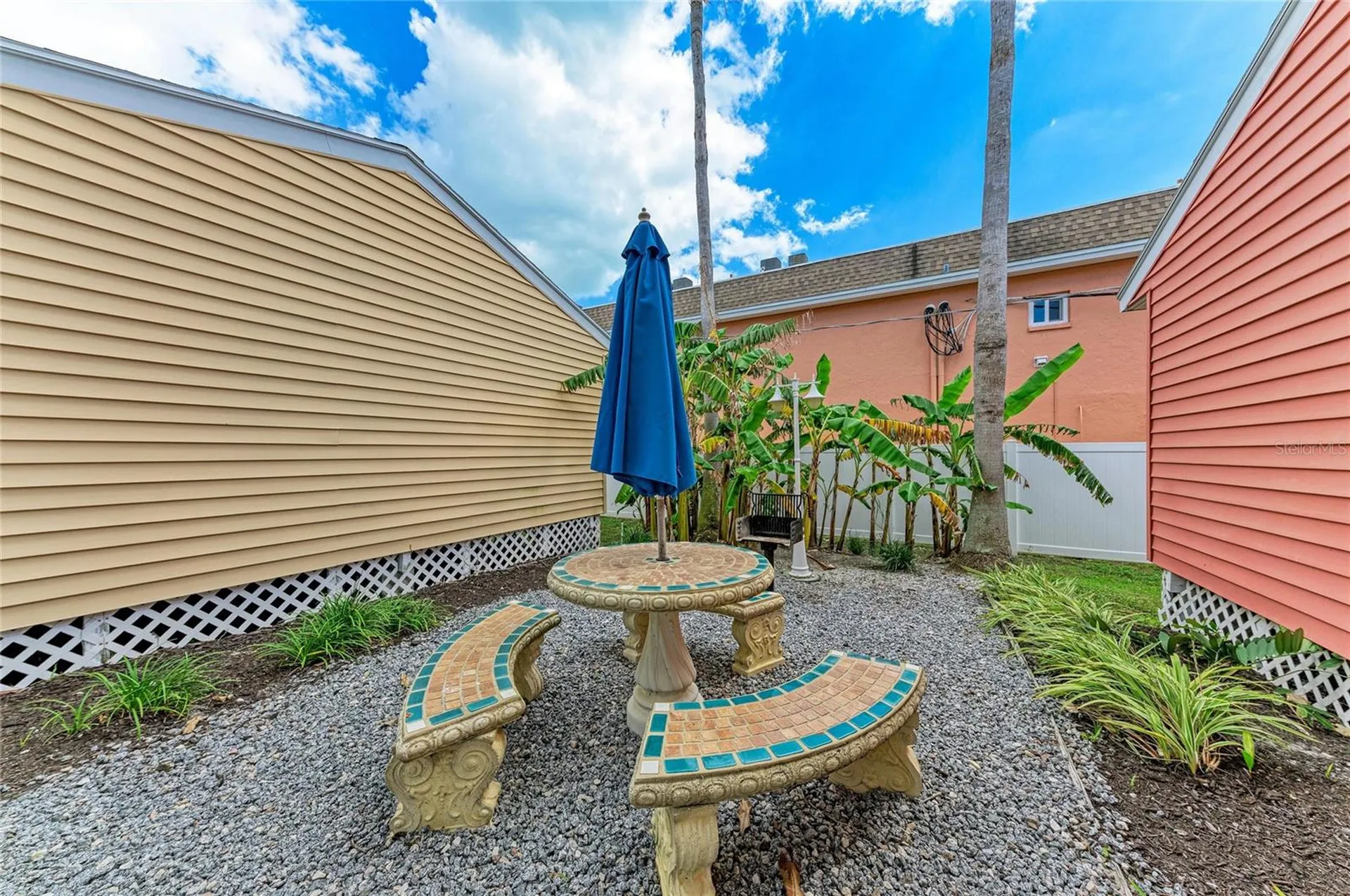 1603 Gulf Dr N Bradenton Beach FL 34217