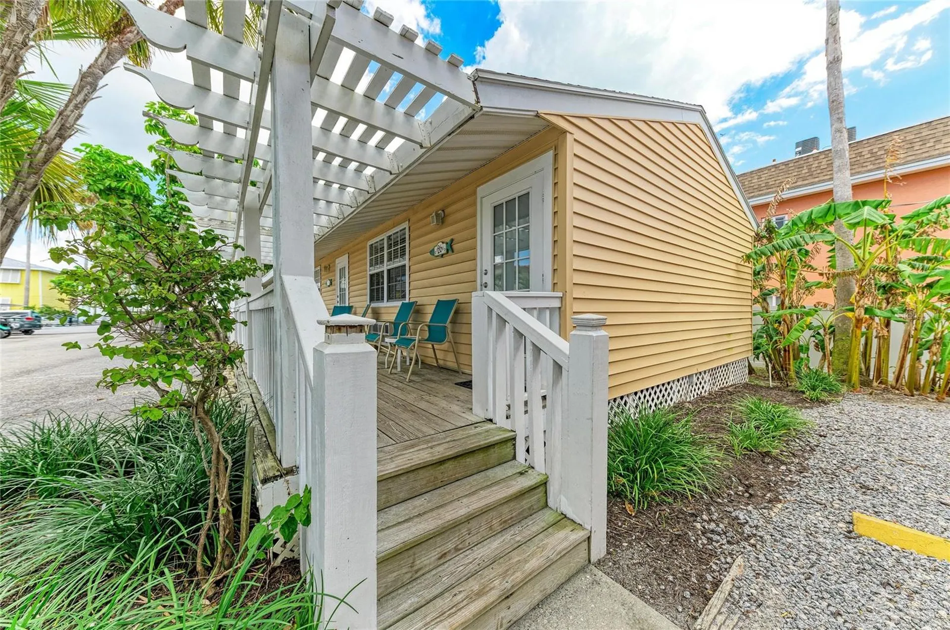 1603 Gulf Dr N Bradenton Beach FL 34217