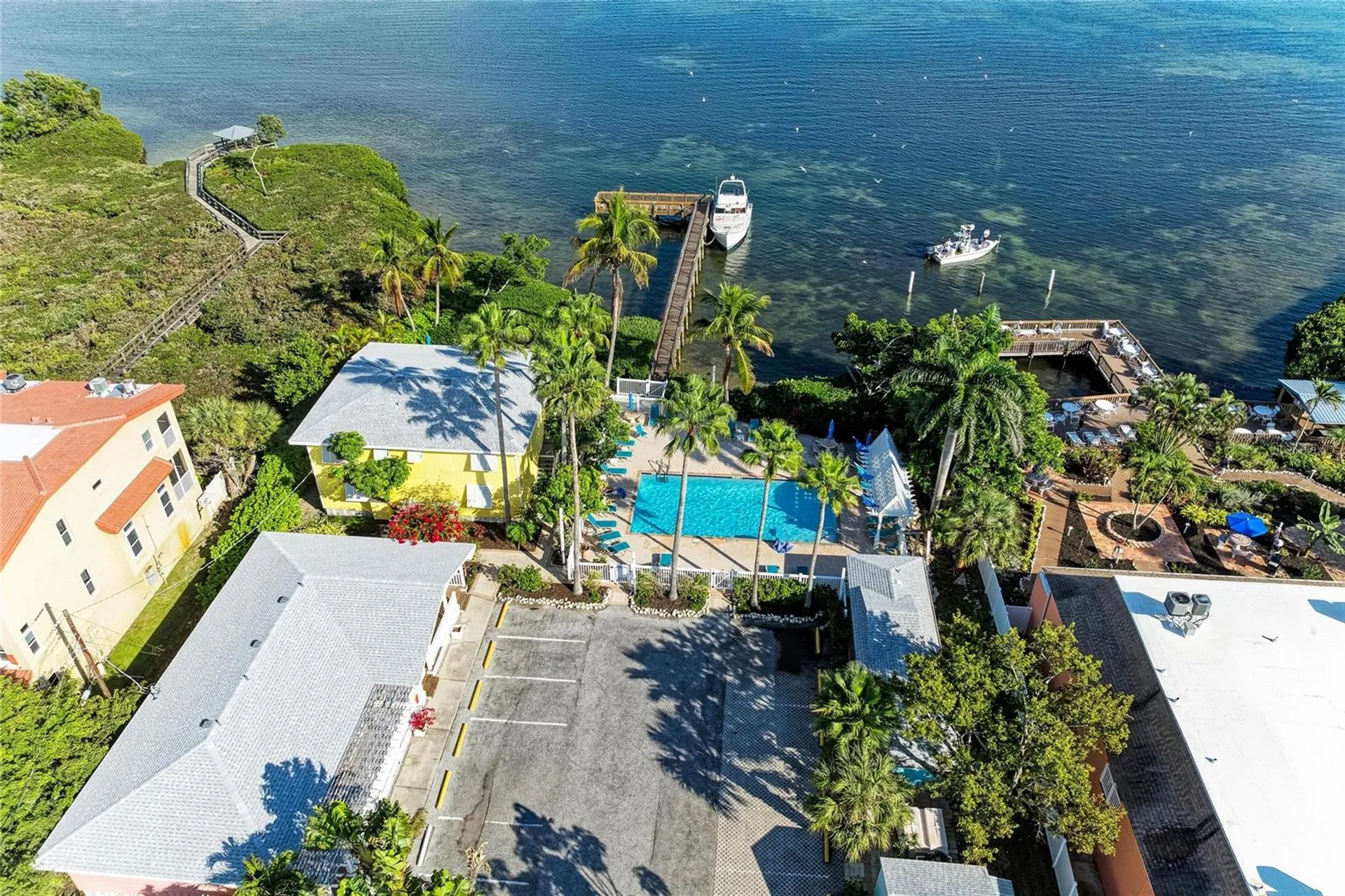 1603 Gulf Dr N Bradenton Beach FL 34217