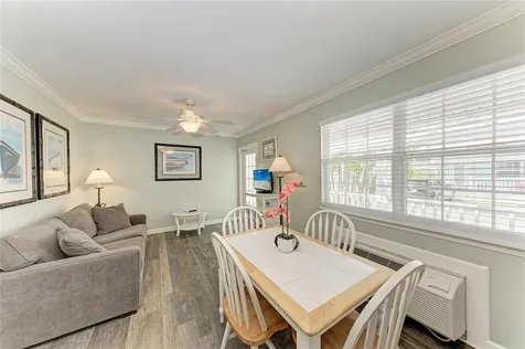 1603 Gulf Dr N Bradenton Beach FL 34217