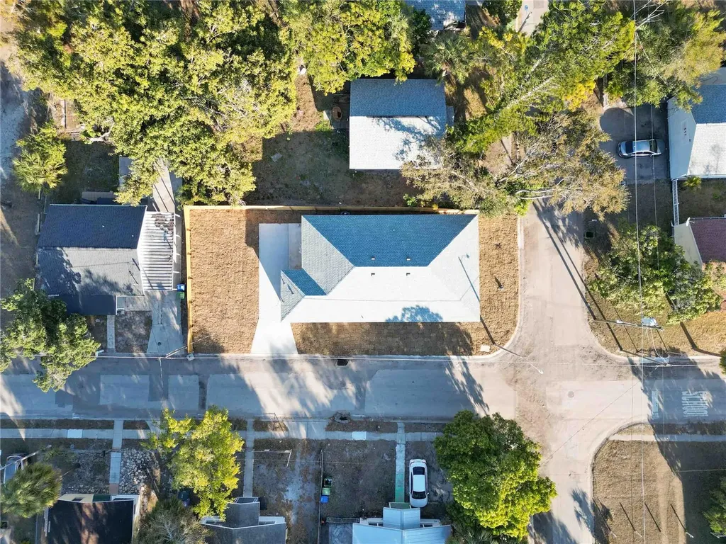 520 12th Avenue W Bradenton FL 34205