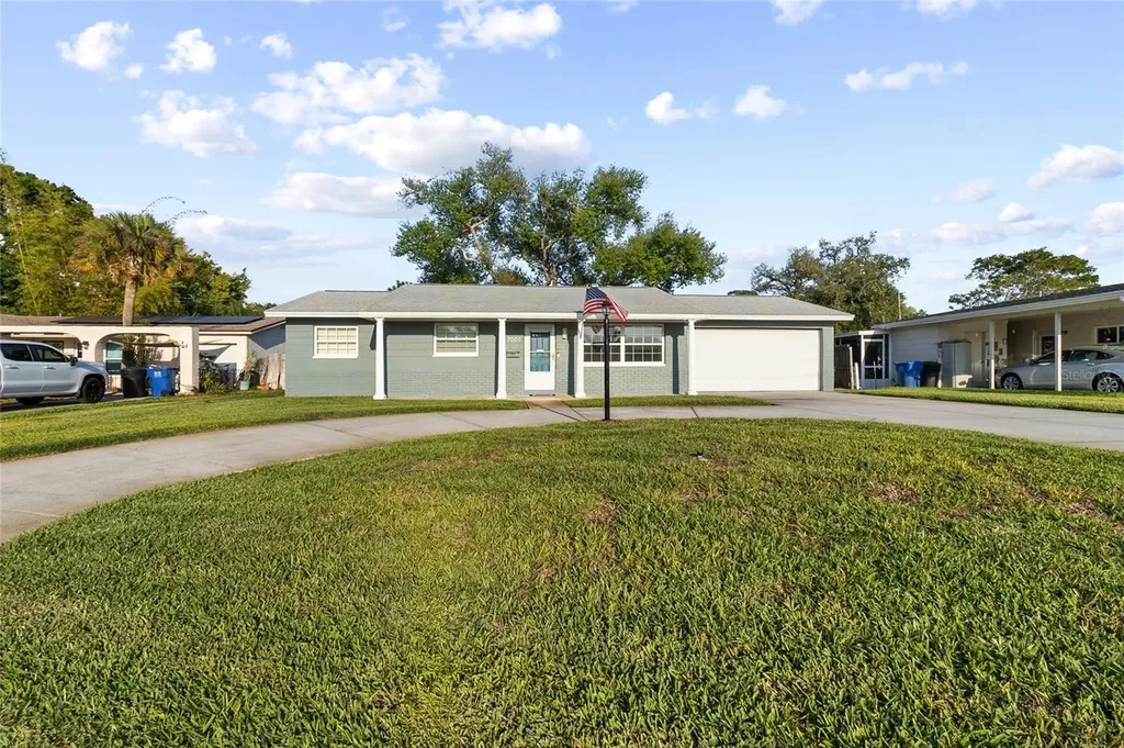 7001 18th Street N St Petersburg FL 33702