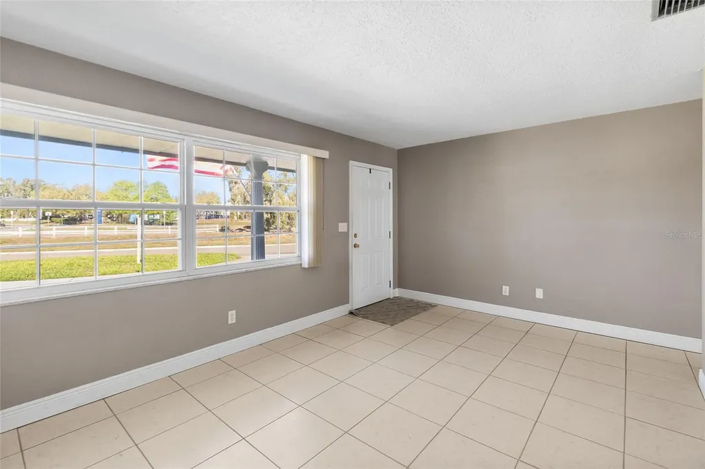 7001 18th Street N St Petersburg FL 33702