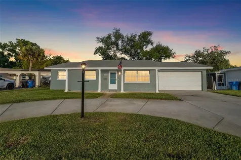 7001 18th Street N St Petersburg FL 33702