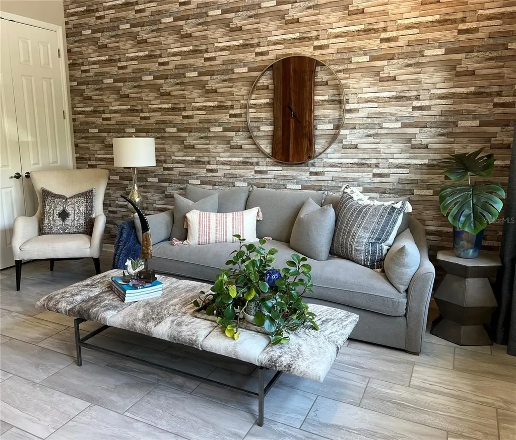 714 Riviera Bella Drive Debary FL 32713