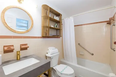 107 Pine Avenue Anna Maria FL 34216