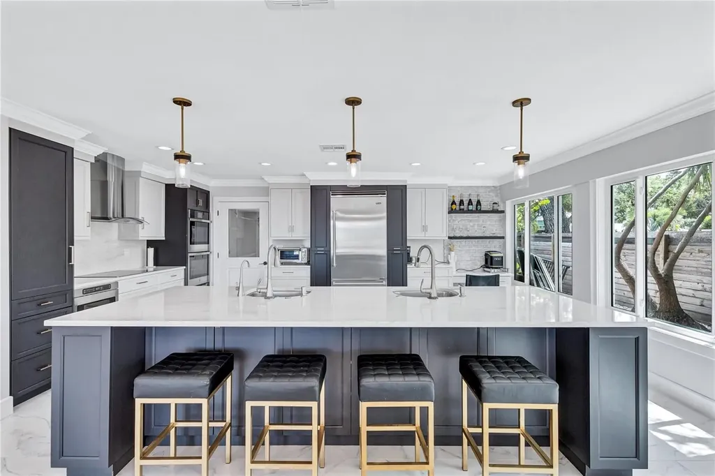 2612 Keystone Court N St Petersburg FL 33710