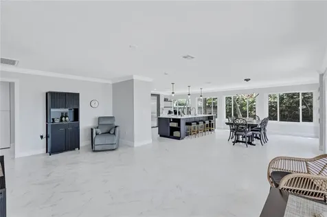 2612 Keystone Court N St Petersburg FL 33710