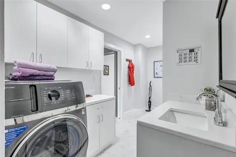 2612 Keystone Court N St Petersburg FL 33710