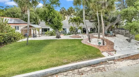 2612 Keystone Court N St Petersburg FL 33710