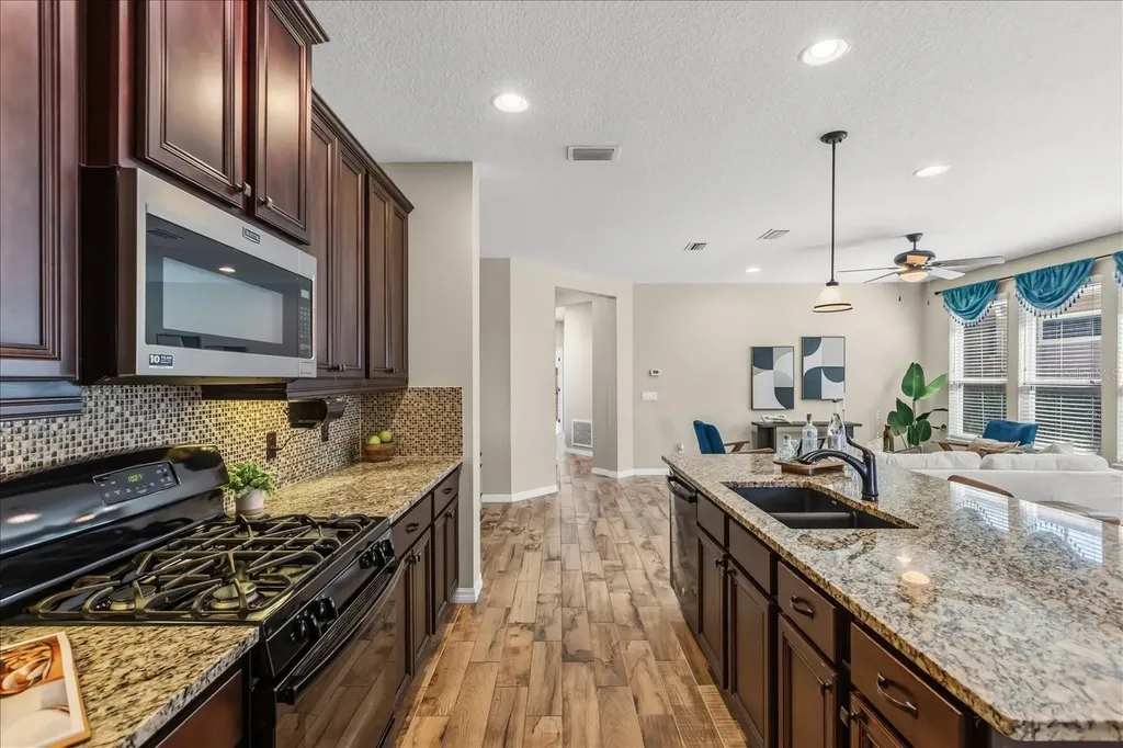 126 Bayou Bend Road Groveland FL 34736
