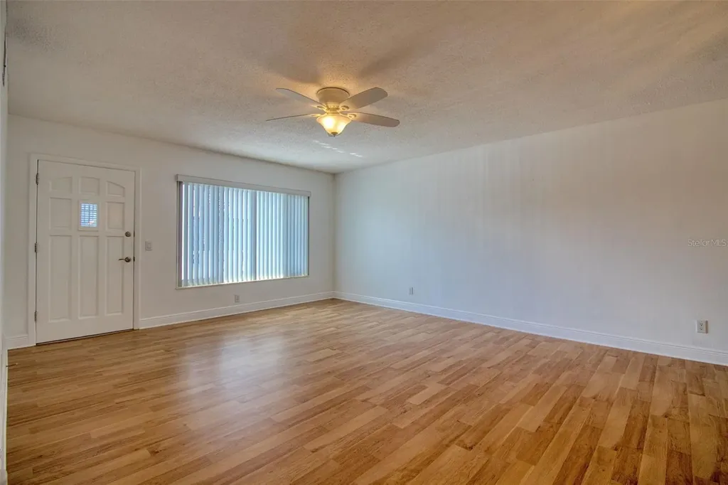 2450 Canadian Way Clearwater FL 33763
