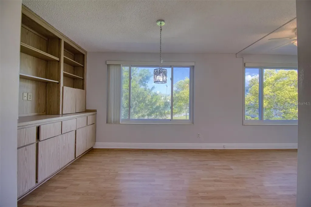 2450 Canadian Way Clearwater FL 33763
