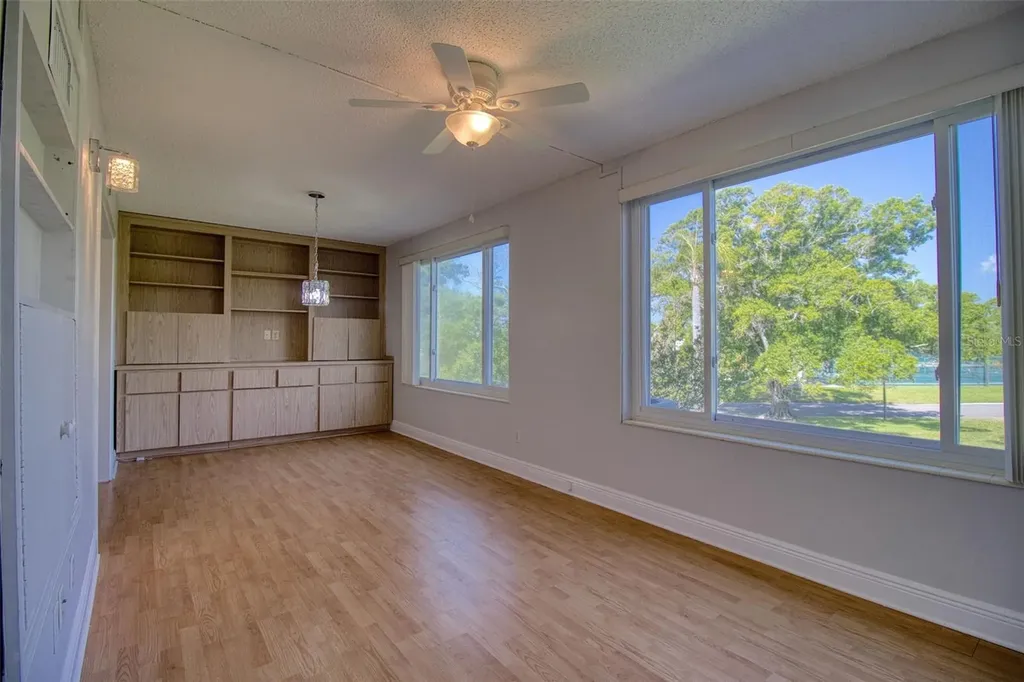 2450 Canadian Way Clearwater FL 33763