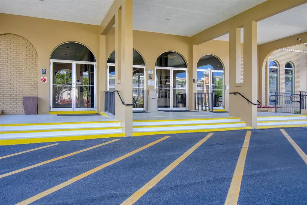 2450 Canadian Way Clearwater FL 33763