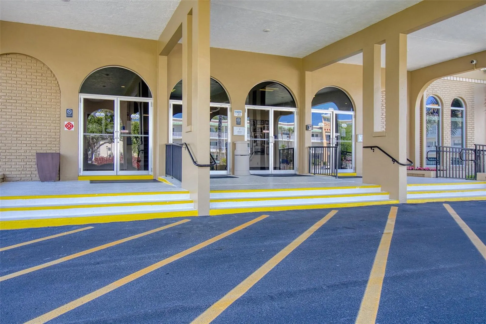 2450 Canadian Way Clearwater FL 33763