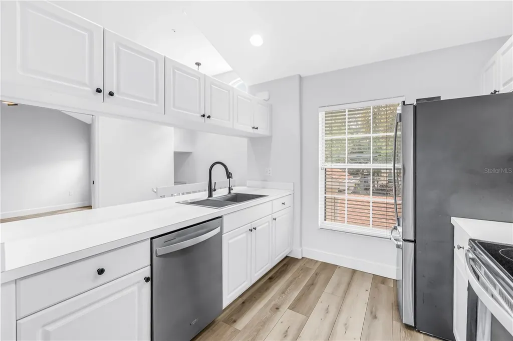 8350 Wingate Drive Sarasota FL 34238