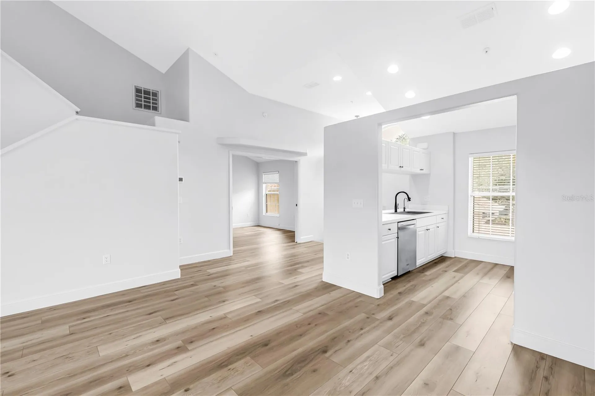 8350 Wingate Drive Sarasota FL 34238