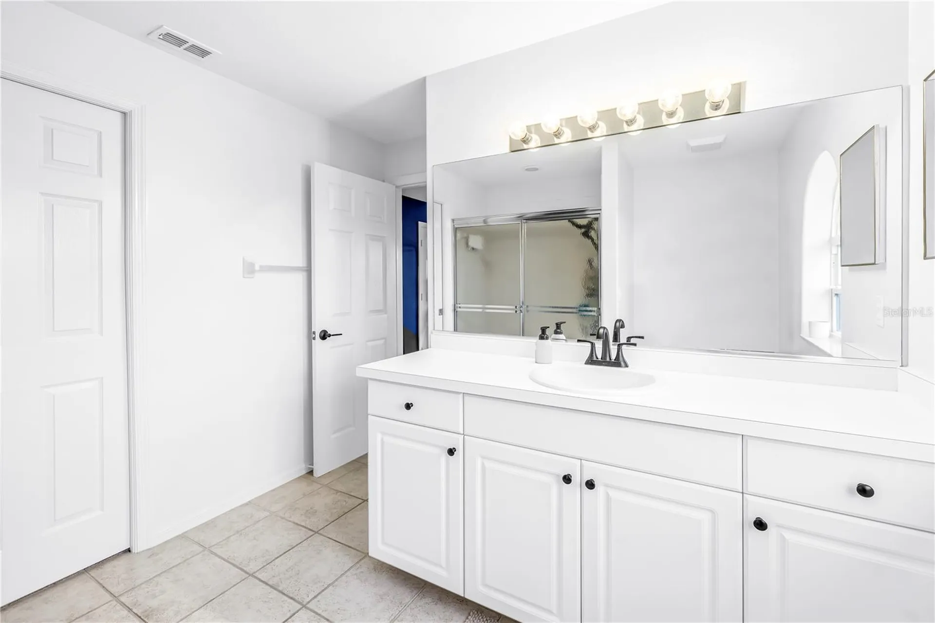 8350 Wingate Drive Sarasota FL 34238