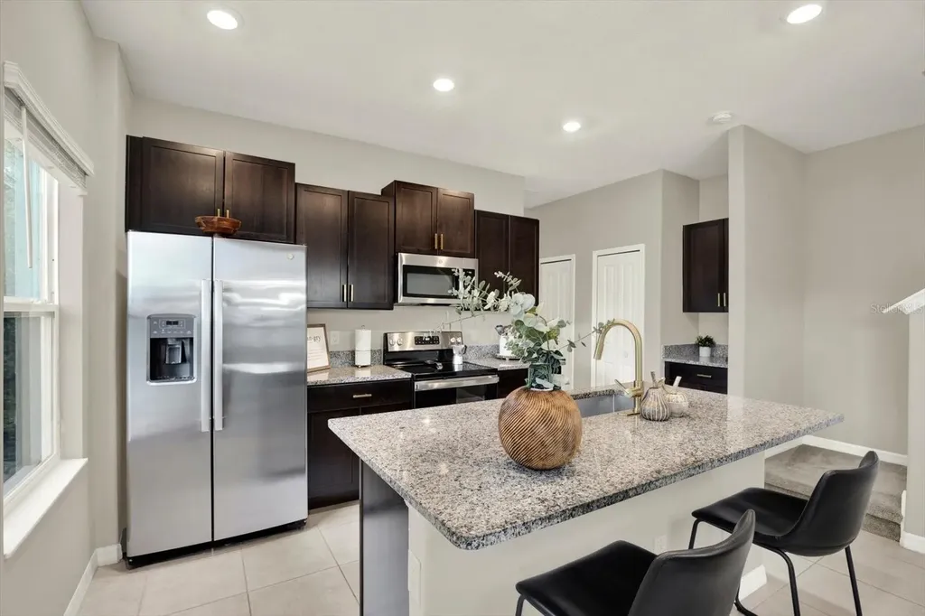 4732 Pickering Harbor Place Tampa FL 33619