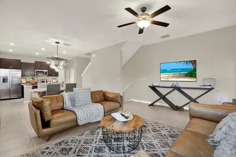 4732 Pickering Harbor Place Tampa FL 33619