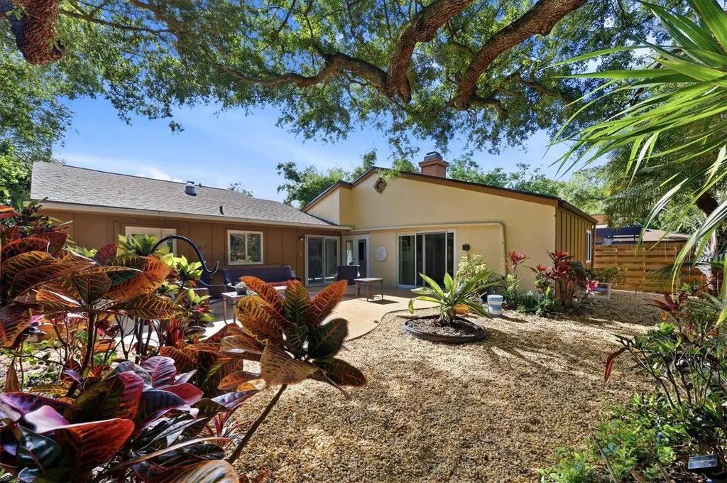2510 Nightingale Lane Bradenton FL 34209
