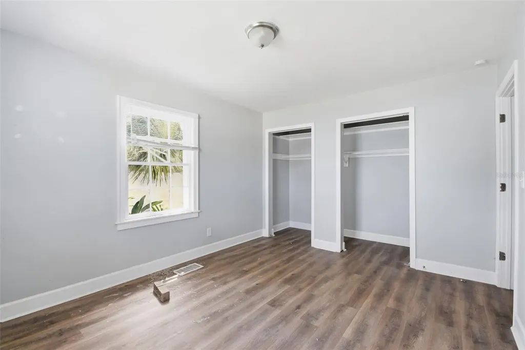 2513 16th Avenue W Bradenton FL 34205