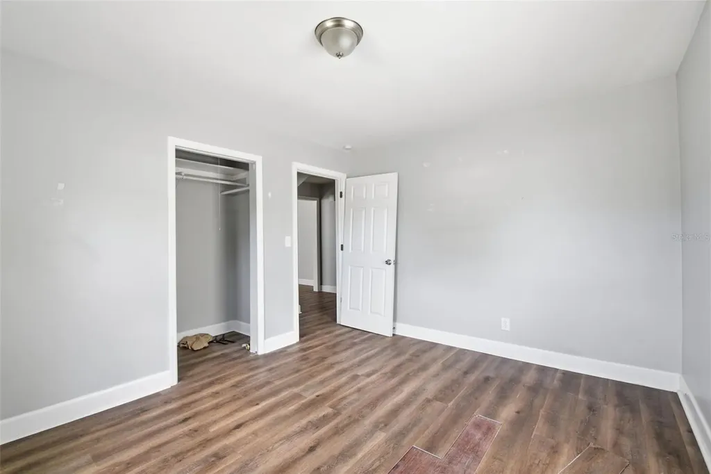 2513 16th Avenue W Bradenton FL 34205