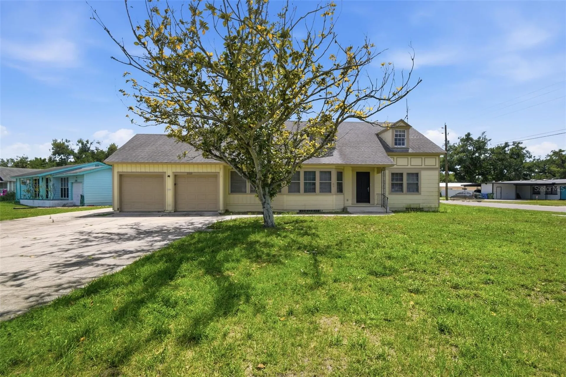2513 16th Avenue W Bradenton FL 34205