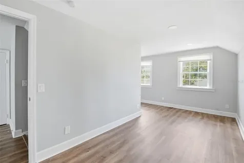 2513 16th Avenue W Bradenton FL 34205