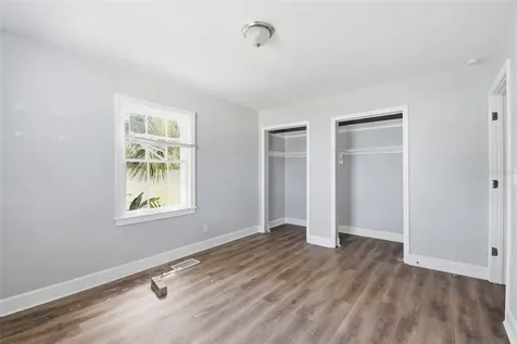 2513 16th Avenue W Bradenton FL 34205