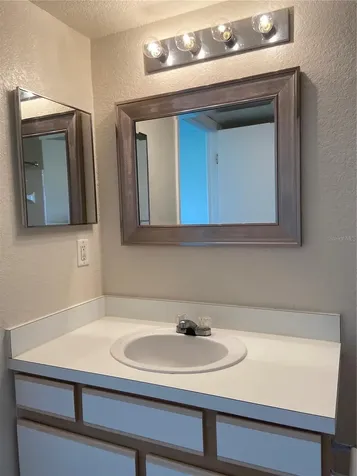 2212 Grand Cayman Court Kissimmee FL 34741