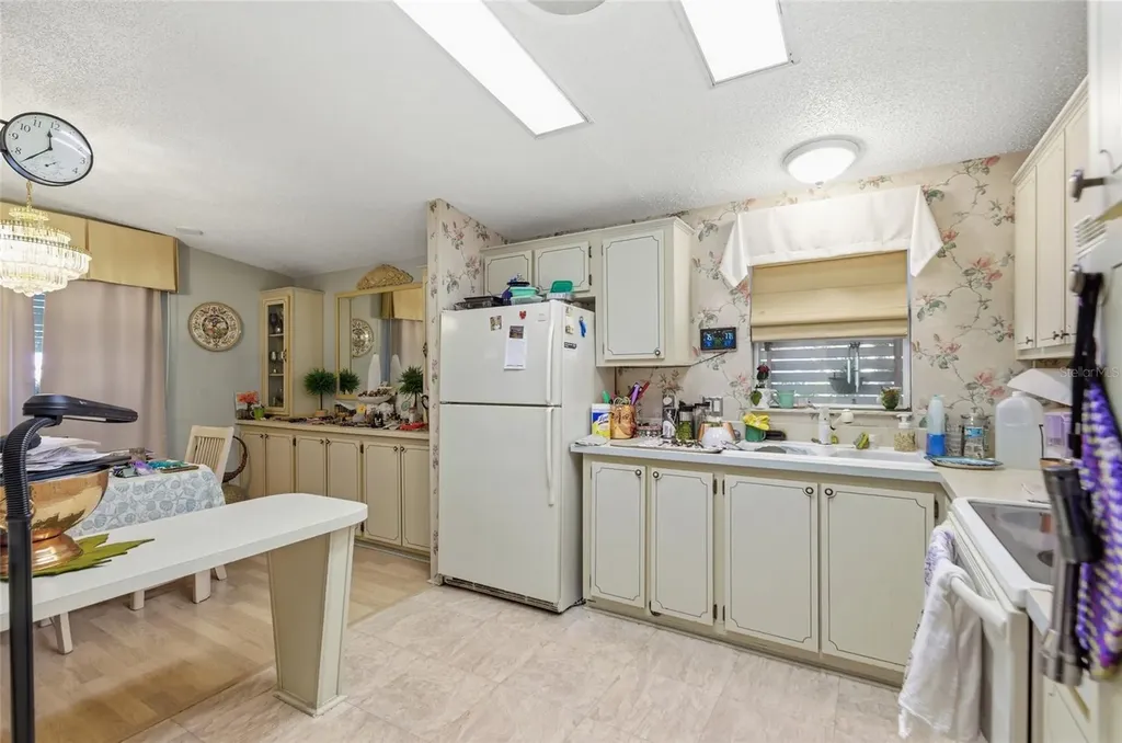 1537 Doral Circle Lady Lake FL 32159