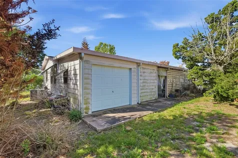 1537 Doral Circle Lady Lake FL 32159