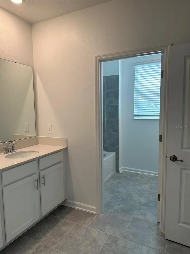 2525 Relaxing Lane Kissimmee FL 34744