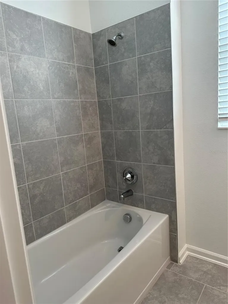 2525 Relaxing Lane Kissimmee FL 34744