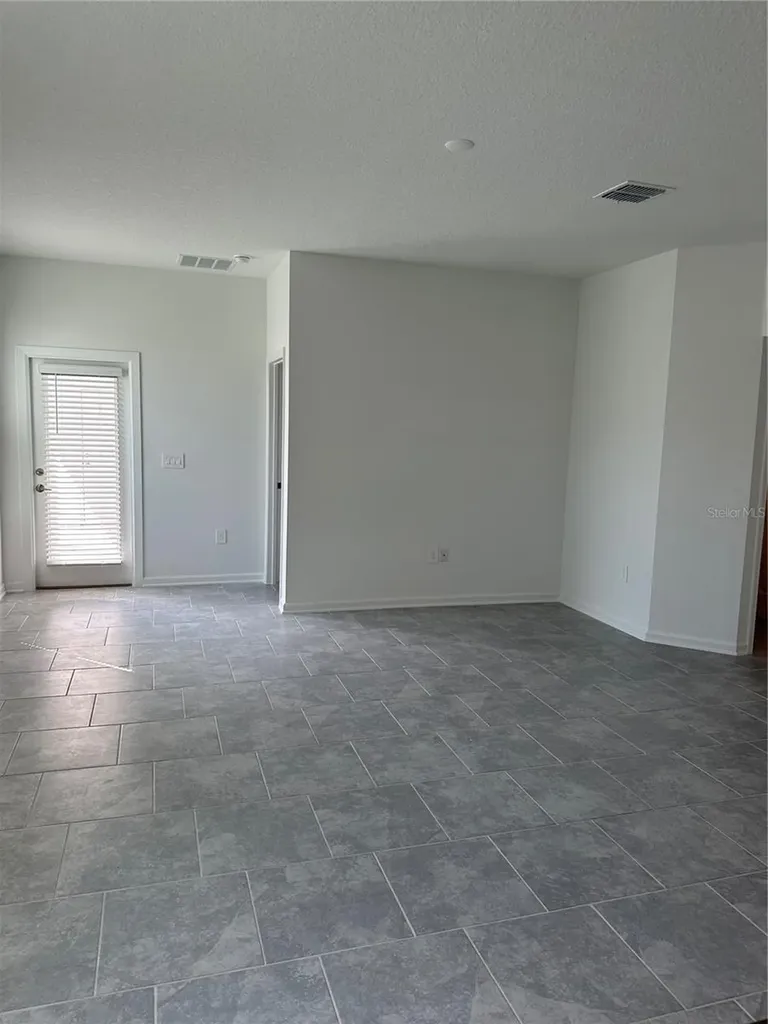 2525 Relaxing Lane Kissimmee FL 34744
